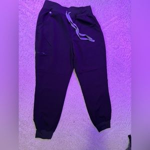 Figs Women’s Zamora Jogger Scrub Pants, black  (Medium, petite length)